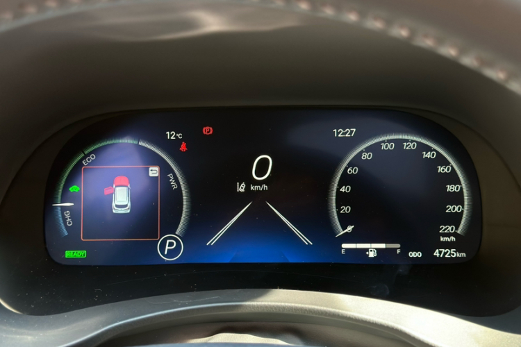 丰田 皇冠陆放 2024款 2.5L HEV四驱尊贵版中控内饰15