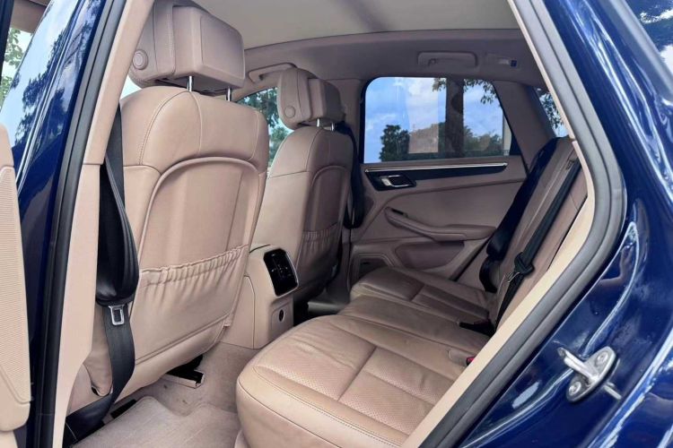 保时捷 2017款  Macan 2.0T中控内饰7005