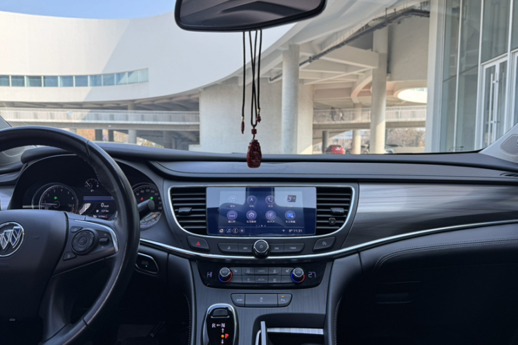 别克 君越 2022款 652T 豪华型局部细节16