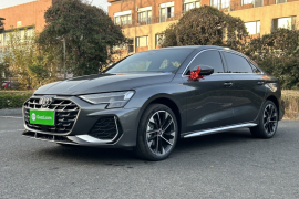 奥迪A3 2026款 A3L Limousine 35TFSI 飞驰尊享型