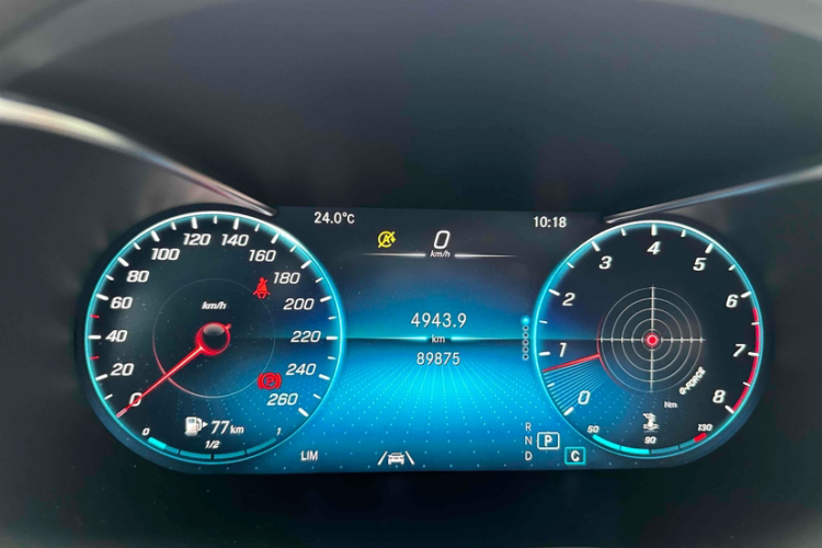 奔驰GLC 2020款 GLC 300 L 4MATIC 动感型中控内饰15