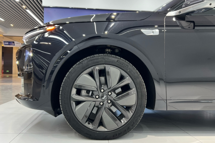 理想汽车 理想L6 2024款 Max车身外观6006