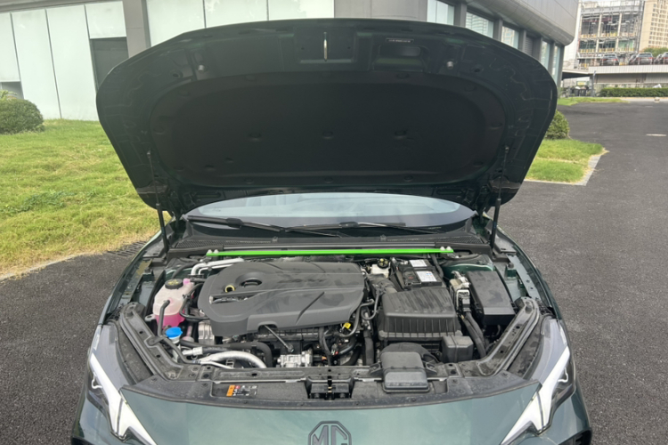 名爵 MG7 2023款 2.0T 自动Trophy+激擎耀世版车身外观6013