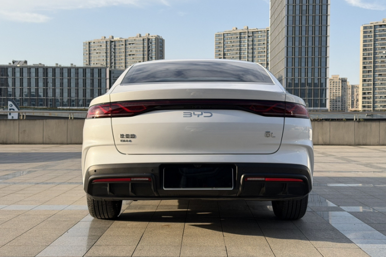 比亚迪 秦L 2024款 DM-i 80KM领先型车身外观6001