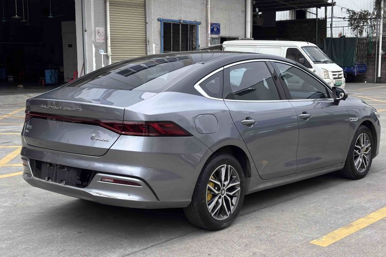 比亚迪 秦PLUS 2021款 DM-i 55KM 旗舰型车身外观6004