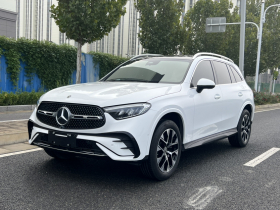 奔驰GLC 2023款 GLC 260 L 4MATIC 豪华型 5座