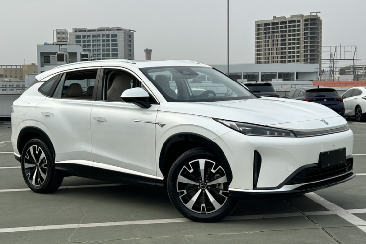 荣威D5X DMH 2024款 135科技版车身外观6006