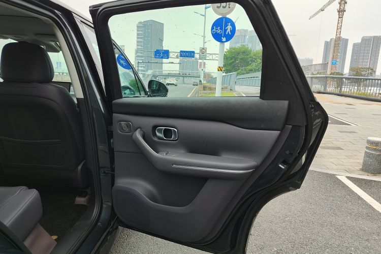 零跑汽车 零跑C10 2024款 210激光雷达版中控内饰7003