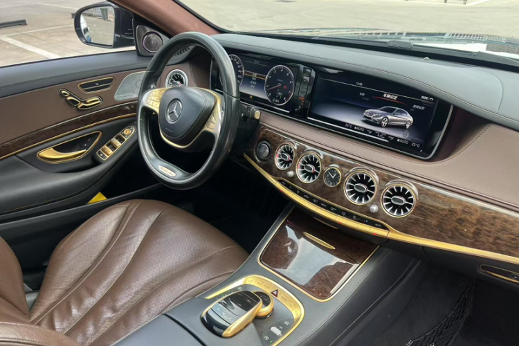 奔驰S级 2017款 S 320 L 商务型车身外观6002