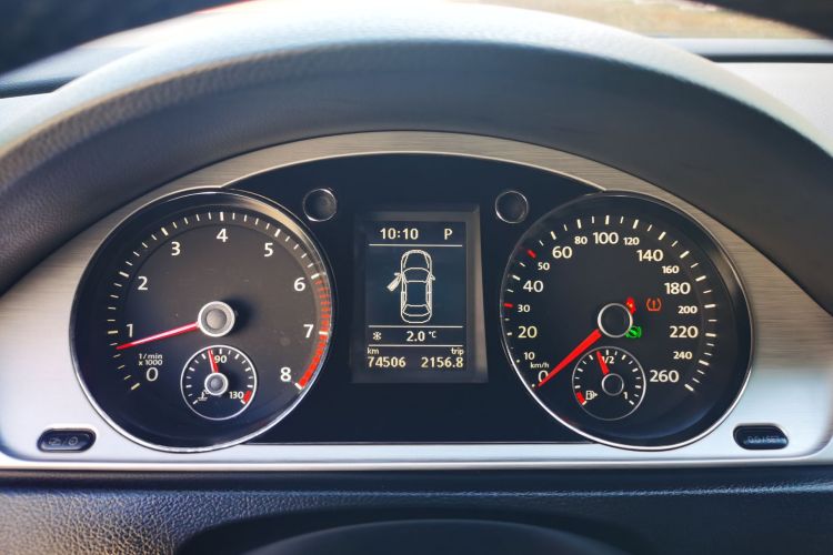 大众 迈腾 2013款 1.8TSI 领先型中控内饰15