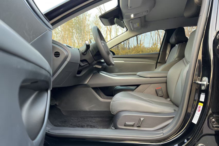 小鹏MONA M03 2024款 620 超长续航中控内饰7003