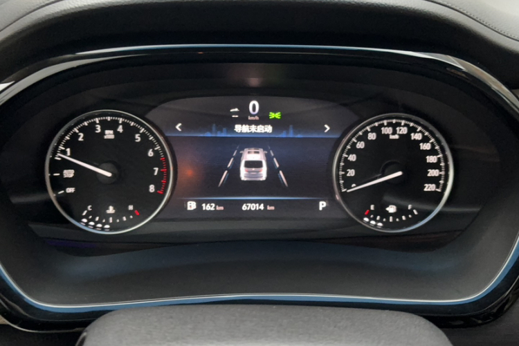 别克GL8 2022款 陆上公务舱 652T 智慧尊贵型中控内饰15