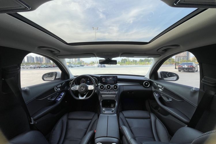 奔驰C级 2021款 C 260 L 运动版中控内饰7008