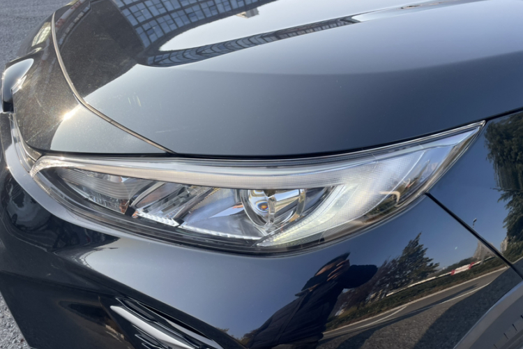 丰田 威兰达 2022款 2.0L CVT两驱豪华版局部细节36