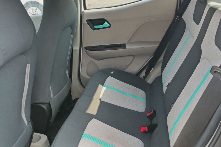 江铃集团新能源 易至EV2 2024款 201km 舒适型车身外观6011