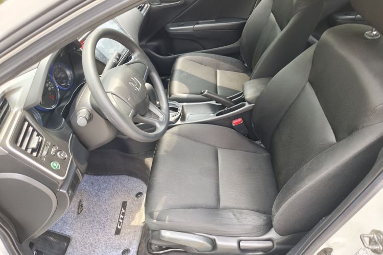 本田 锋范 2017款 1.5L CVT精英版中控内饰7007