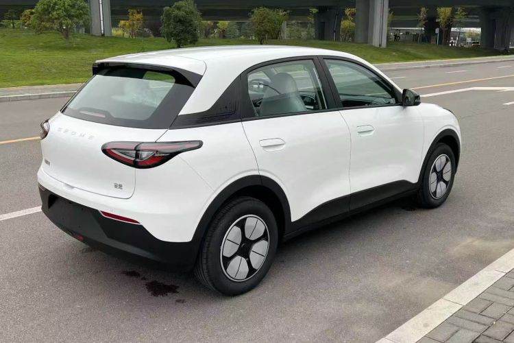 吉利银河 星愿 2026款 310km 青春版车身外观6002