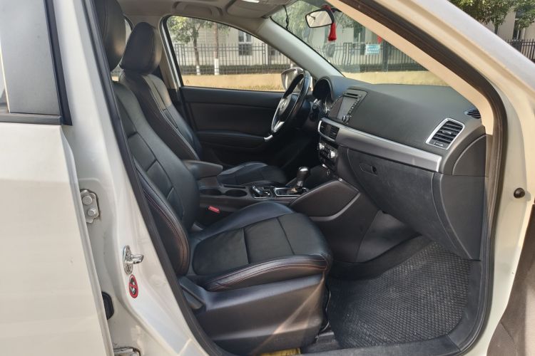 马自达CX-5 2015款 2.0L 自动两驱都市型局部细节41