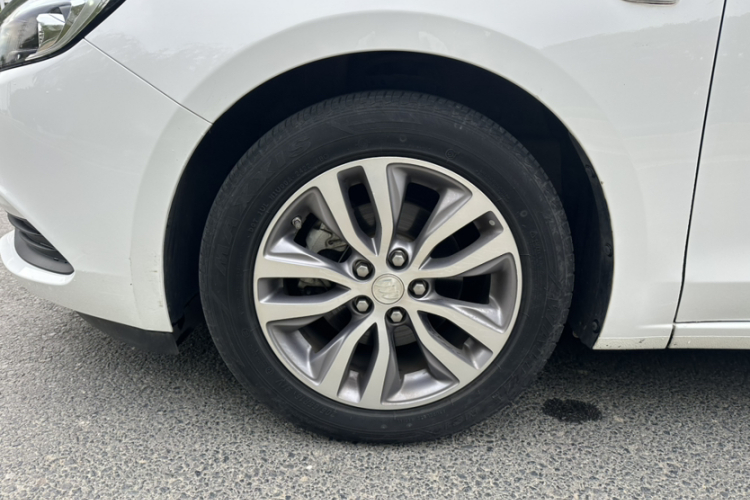 别克 英朗 2021款 改款 1.3T 自动轻混动精英型车身外观6010