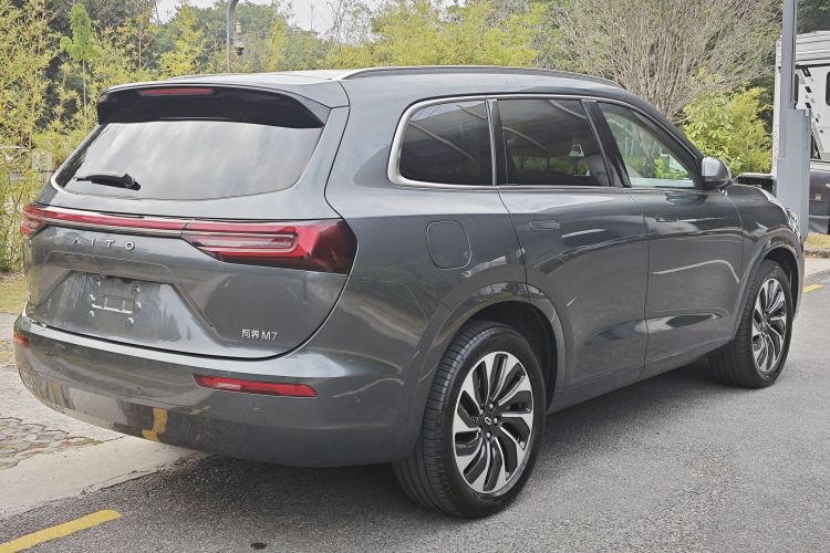 鸿蒙智行 问界M7 2022款 1.5T 四驱豪华版车身外观6006