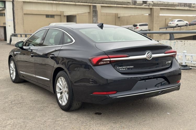 别克 君越 2021款 552T 豪华型车身外观6005