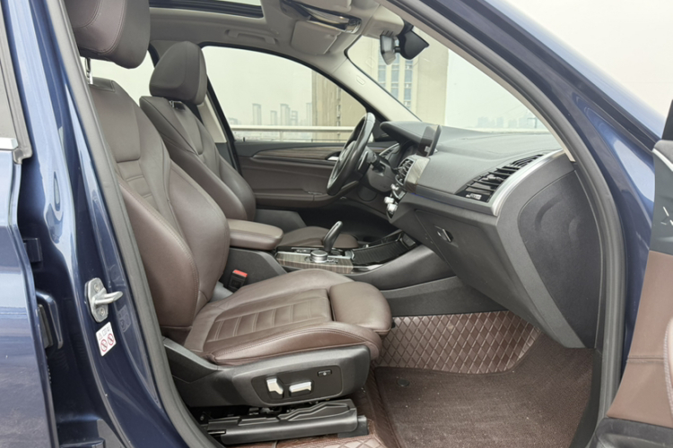 宝马X3 2020款  xDrive28i M运动套装局部细节41