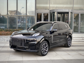 领克09 2024款 2.0T 四驱运动版 五座