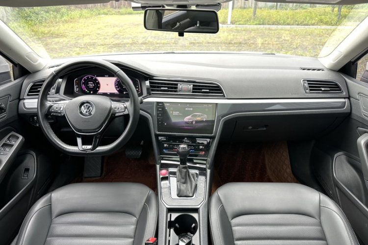 大众 凌渡 2021款 改款 280TSI DSG舒适版中控内饰7001