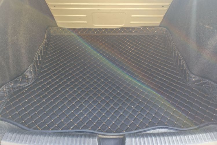 斯柯达 昕锐 2013款 1.6L 手动乐选型局部细节23