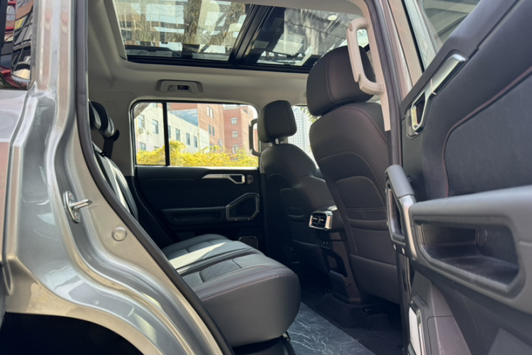 捷途旅行者 2023款 2.0T 四驱征服中控内饰7004