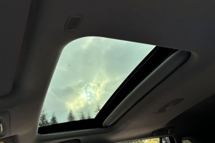 丰田 锋兰达 2024款 2.0L CVT领先plus版中控内饰7006