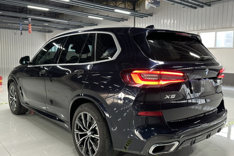 宝马X5(进口) 2021款 xDrive30i M运动套装车身外观6008