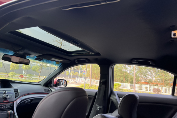 本田 思铂睿 2013款 2.4L TYPE-S局部细节22