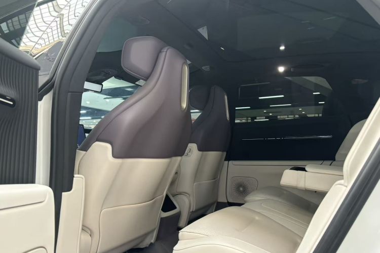 阿维塔12 2024款 改款 700 三激光后驱奢享版中控内饰7007