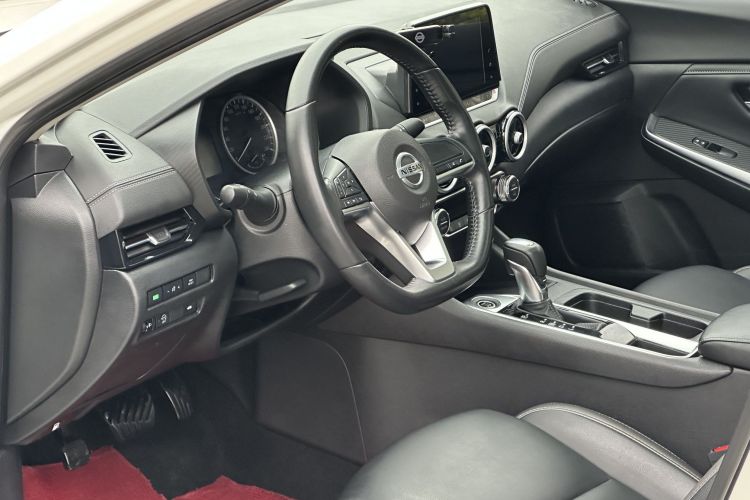 日产 轩逸 2021款 1.6L XL CVT悦享版中控内饰7002