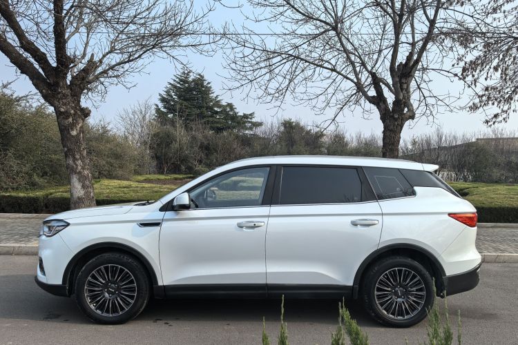 中国重汽VGV VGV U70 2020款 1.5T 自动智享豪华版 7座车身外观6008