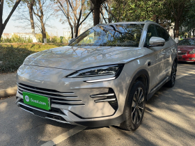 比亚迪 宋PLUS新能源 2025款 DM-i 智驾版 112KM 尊荣型