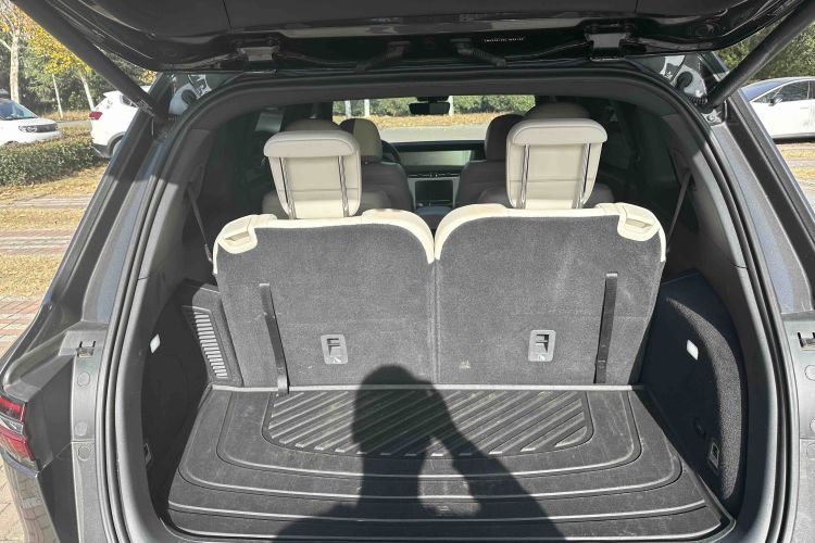 理想汽车 理想ONE 2020款 增程6座版局部细节23