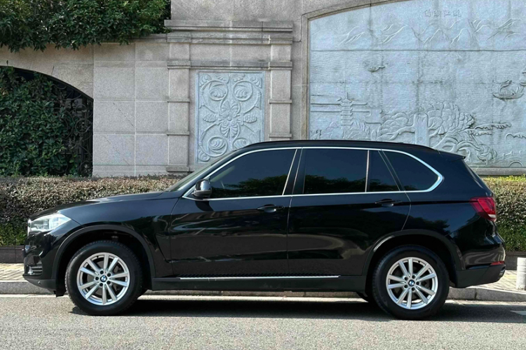 宝马X5(进口) 2015款 xDrive28i车身外观6005