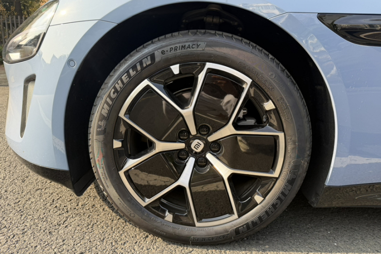 小米汽车 小米SU7 2024款 后驱超长续航高阶智驾Pro版局部细节9002