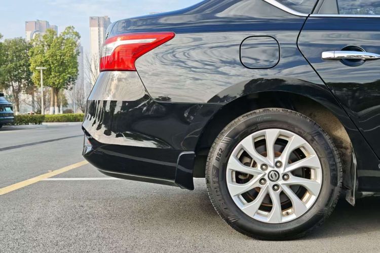 日产 轩逸 2018款 1.6XV CVT尊享版车身外观6009