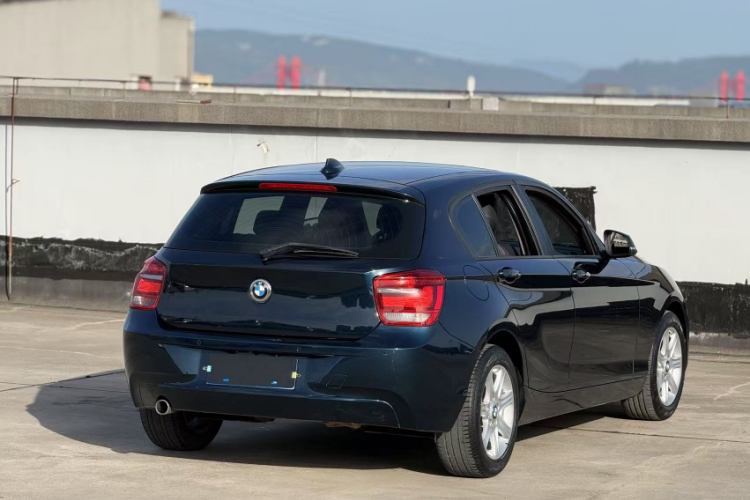 宝马1系(进口) 2013款 改款 116i 都市型车身外观6006