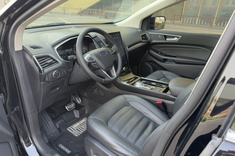 福特 锐界 2020款 EcoBoost 245 两驱豪锐型 7座中控内饰7001