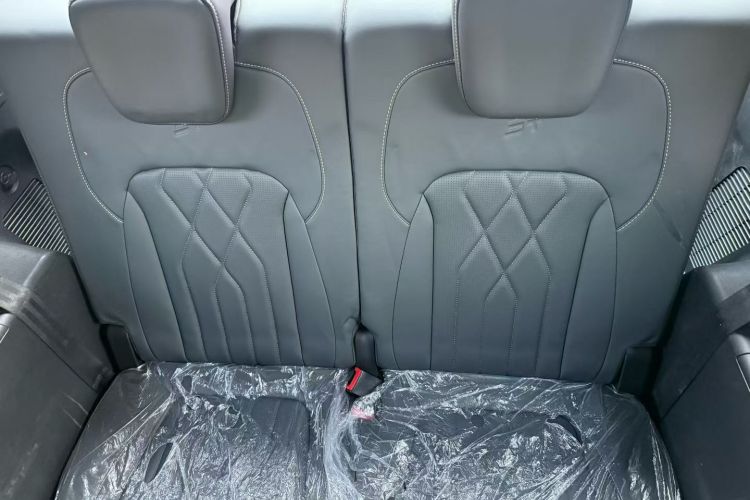 捷途X90 PRO 2024款 2.0T DCT豪华版 7座中控内饰7003