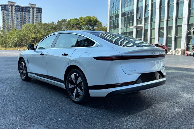 长安启源A07 2025款 蓝鲸增程版 140精英型车身外观6003