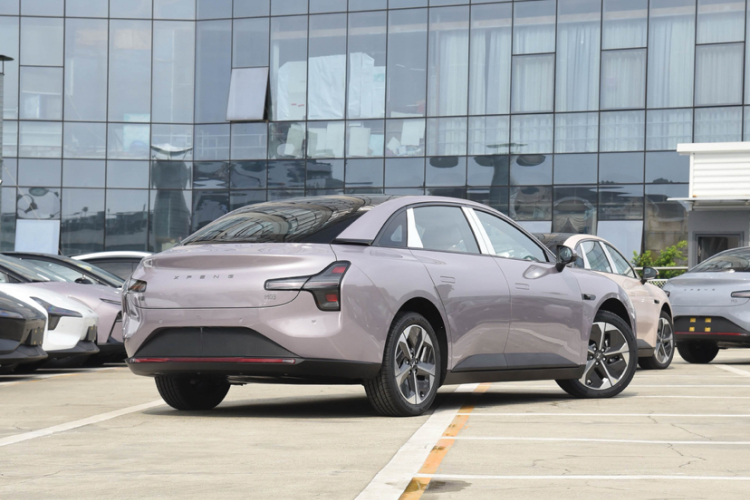 小鹏MONA M03 2025款 515 长续航 Plus车身外观6001