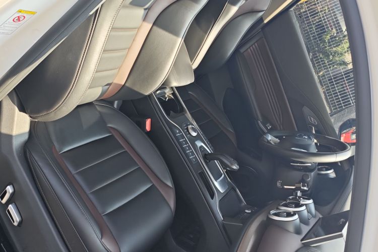 魏牌 VV5 2021款 1.5T 两驱智先锋中控内饰7003