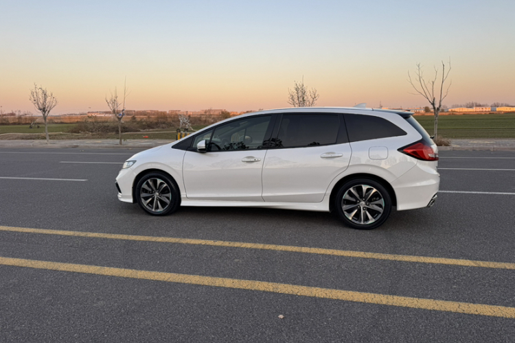 本田 杰德 2017款 210TURBO CVT风尚版 5座车身外观6001