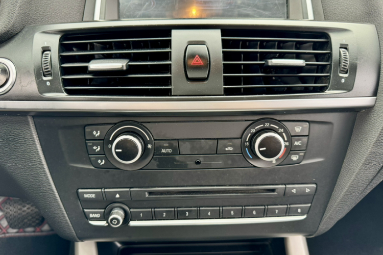 宝马X3(进口) 2016款 sDrive20i中控内饰7012