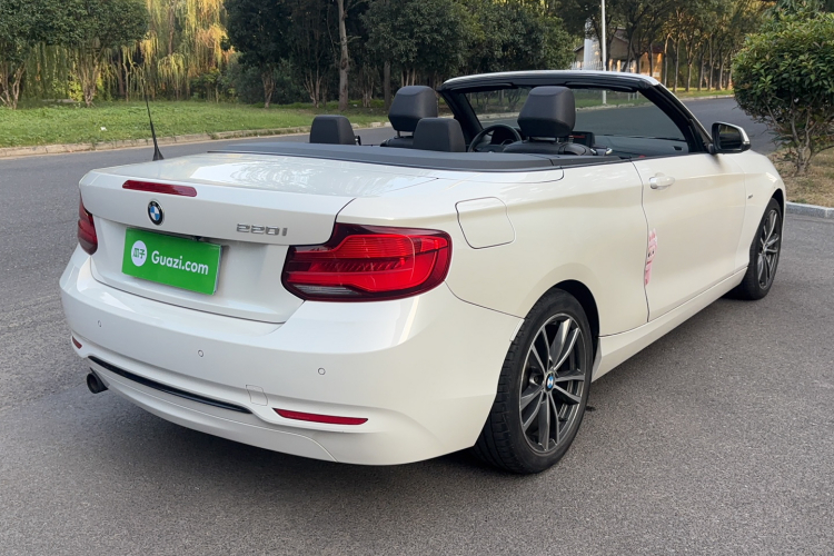 宝马2系(进口) 2018款 220i 敞篷轿跑车 运动设计套装车身外观6009